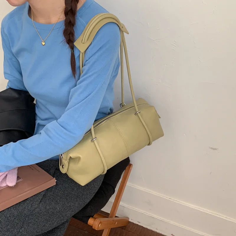 Amelia Boston Pillow Bag
