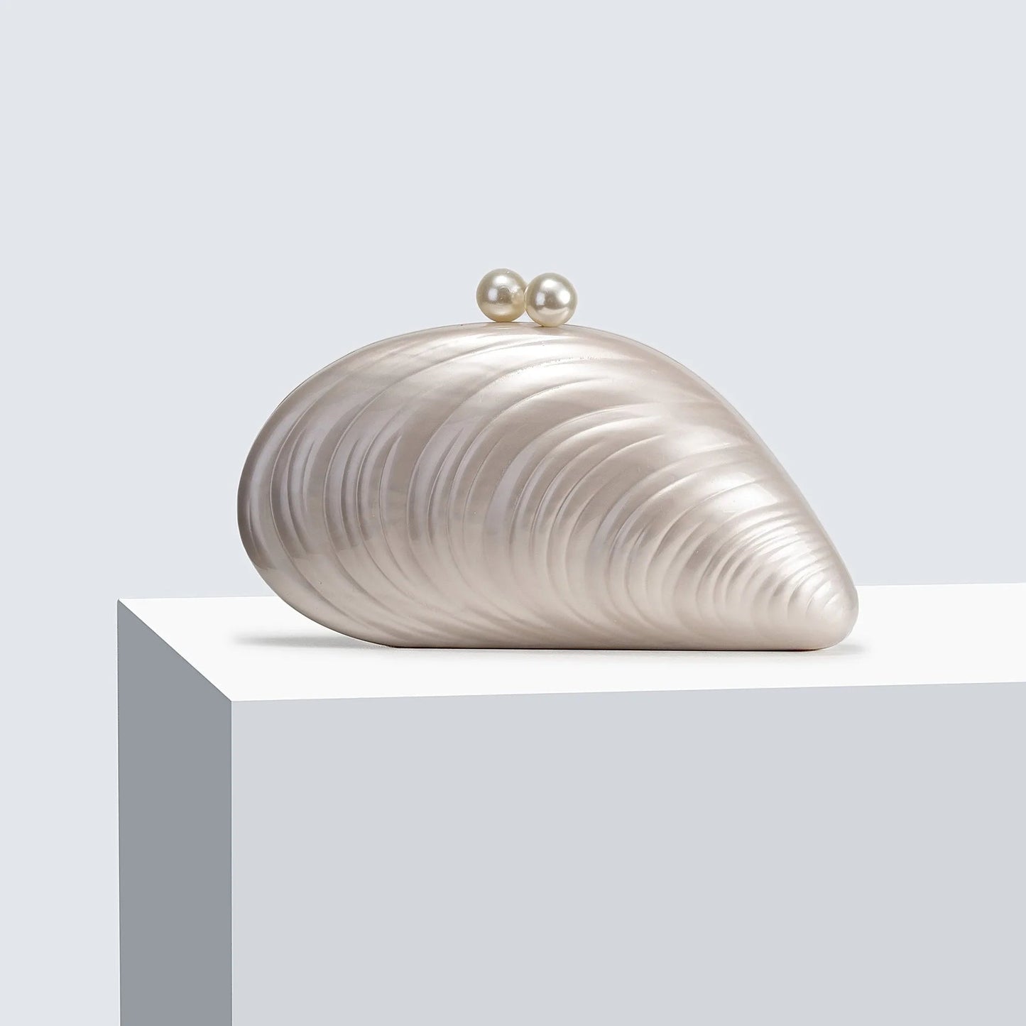Sophia Shell Clutch