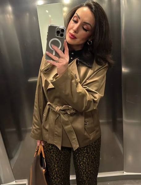 Mary Contrast Collar Belted Trench Coat