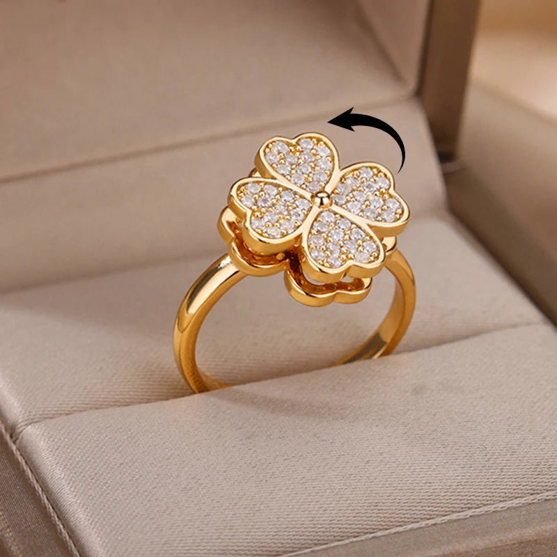 ZEYA - Hazel Clover Leaf Anxiety Ring