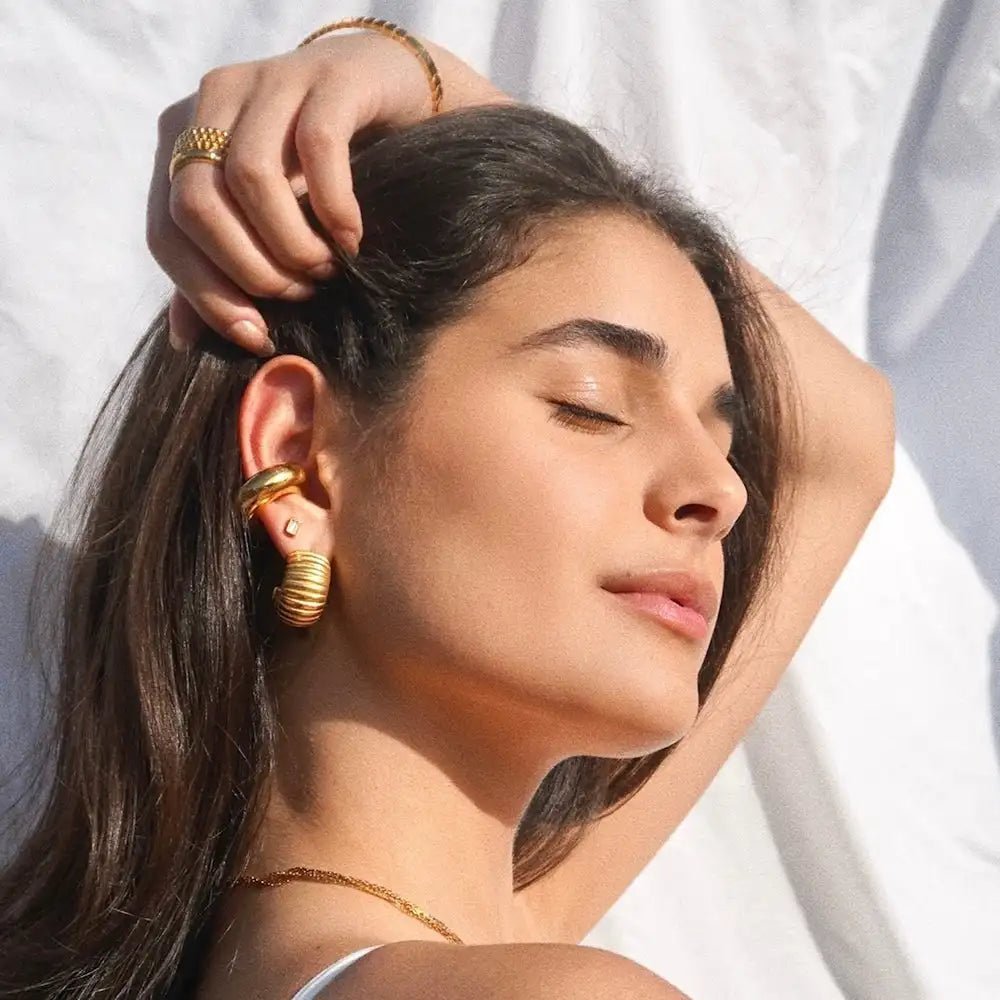 ZEYA - Jaime Chunky Hoop Earrings