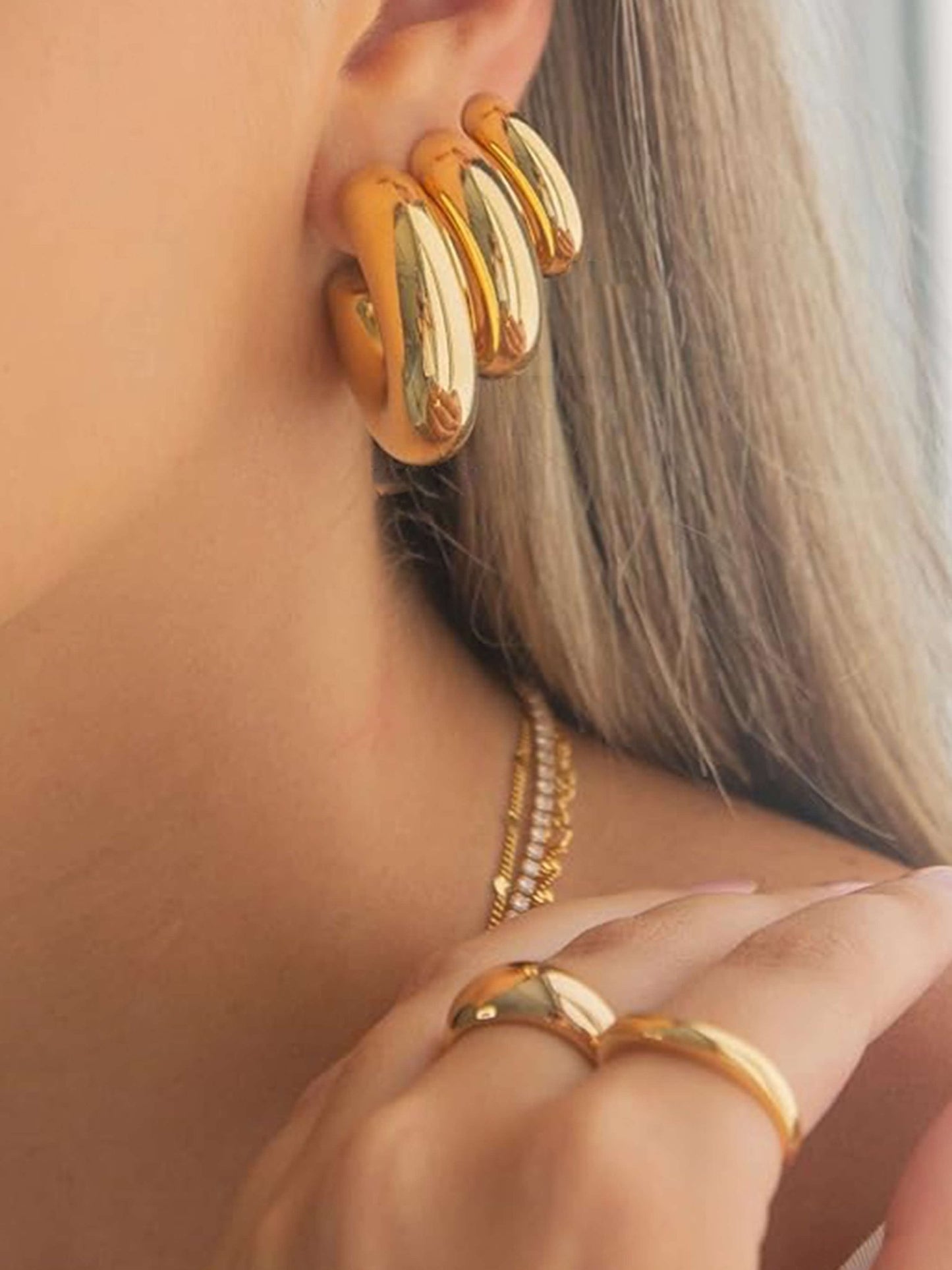 ZEYA - Kallie Gold Chunky Hoop Earrings