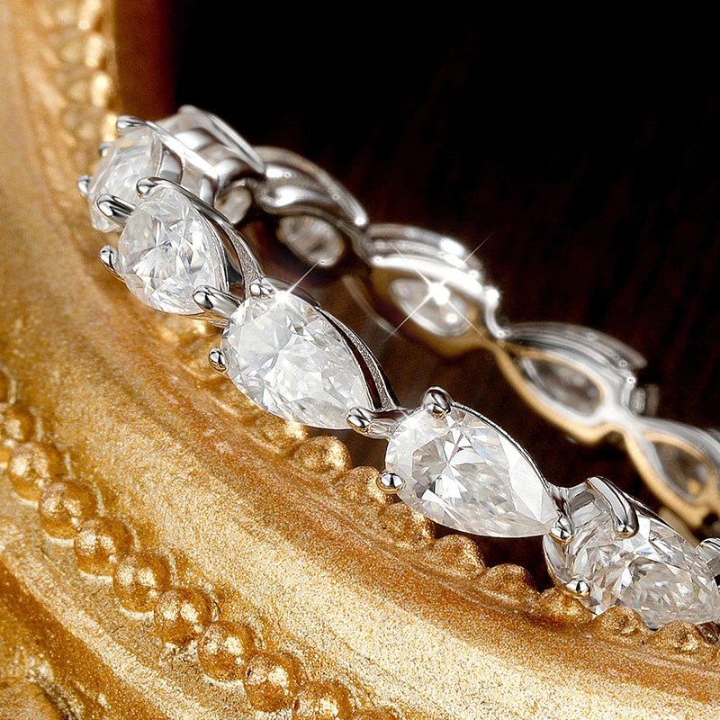 ZEYA - Kath Pear Cut Zirconia Ring