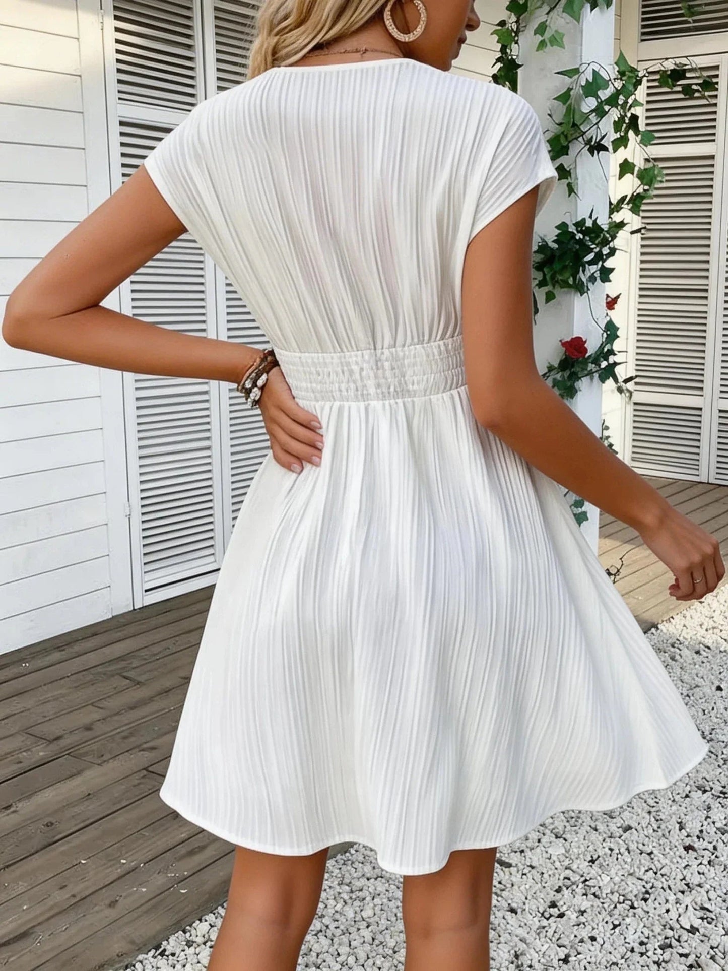 ZEYA - Lorelei French Lace V - Neck Fitted Dress