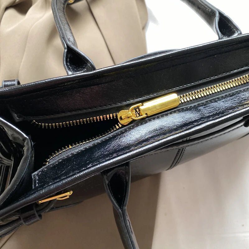 ZEYA - Lorena Leather Shoulder Bag with Belt Detail