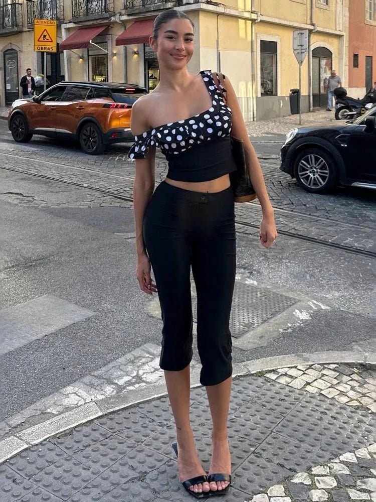 ZEYA - Moira Black Capri Pants